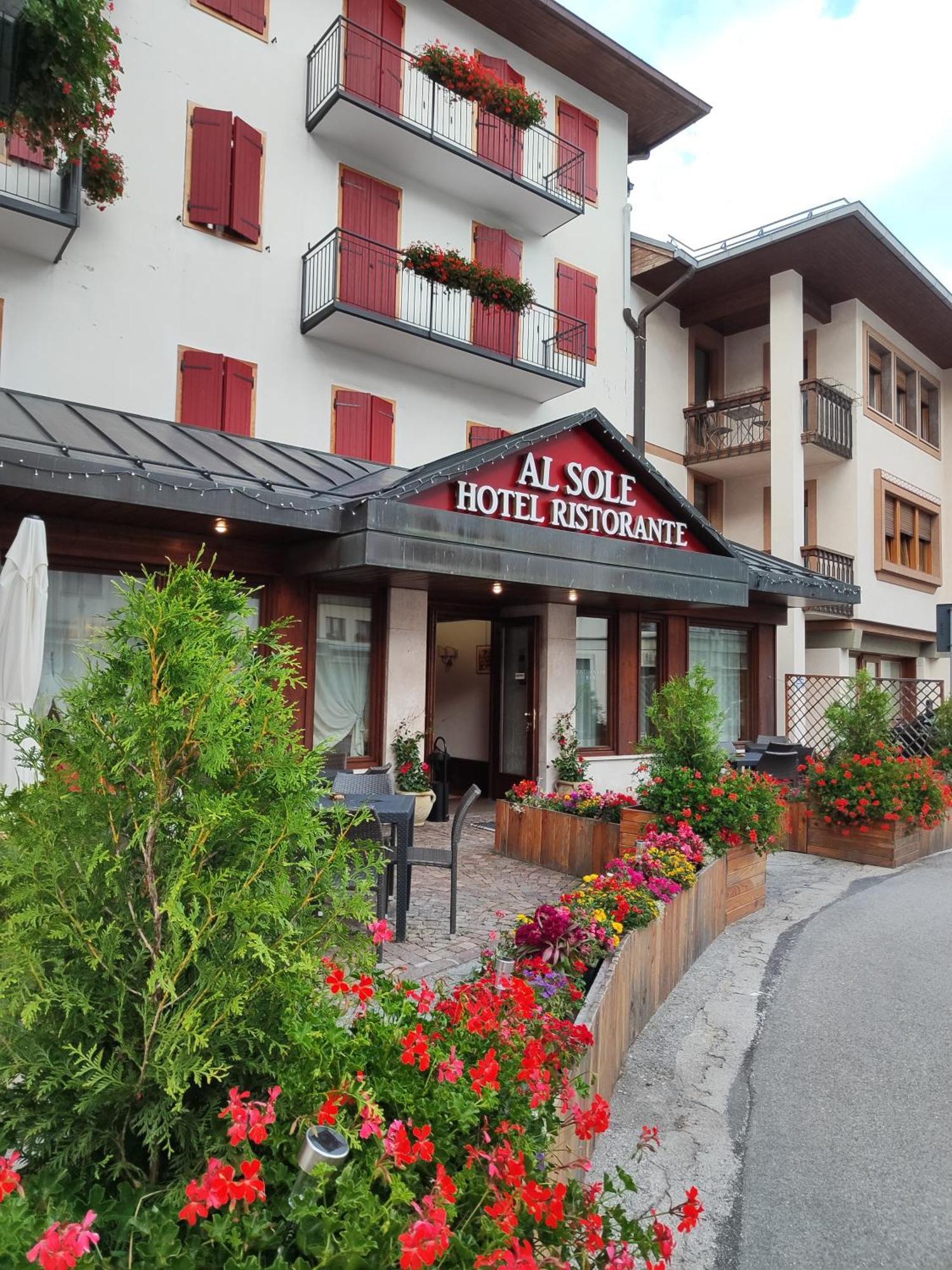 Al Sole Hotel Ristorante Dal 1870 Pieve di Cadore Εξωτερικό φωτογραφία
